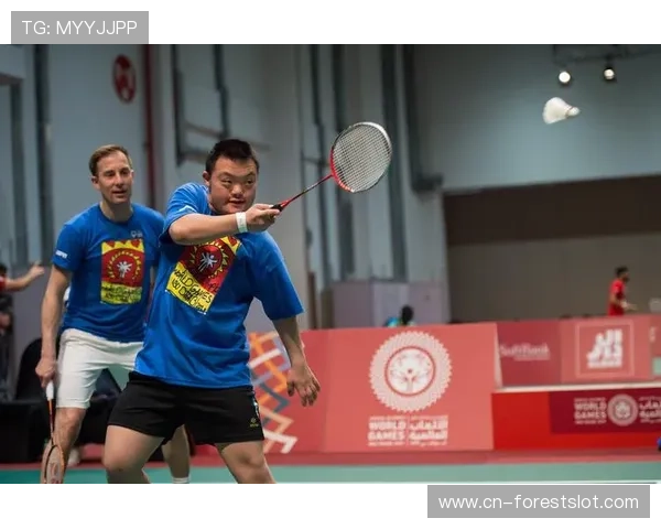 遵义业余联赛推出“羽球欢乐汇”,选手参与互动体验 遵义业余联赛推出“羽球欢乐汇”,选手参与互动体验