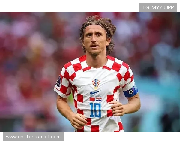 莫德里奇40岁续约一年，成意甲最年长现役球员