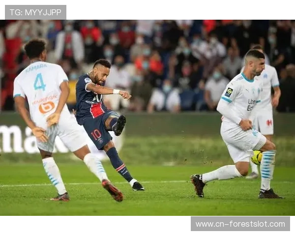 里奥斯传射,本菲卡主场轻取那不勒斯 里奥斯传射,本菲卡主场轻取那不勒斯